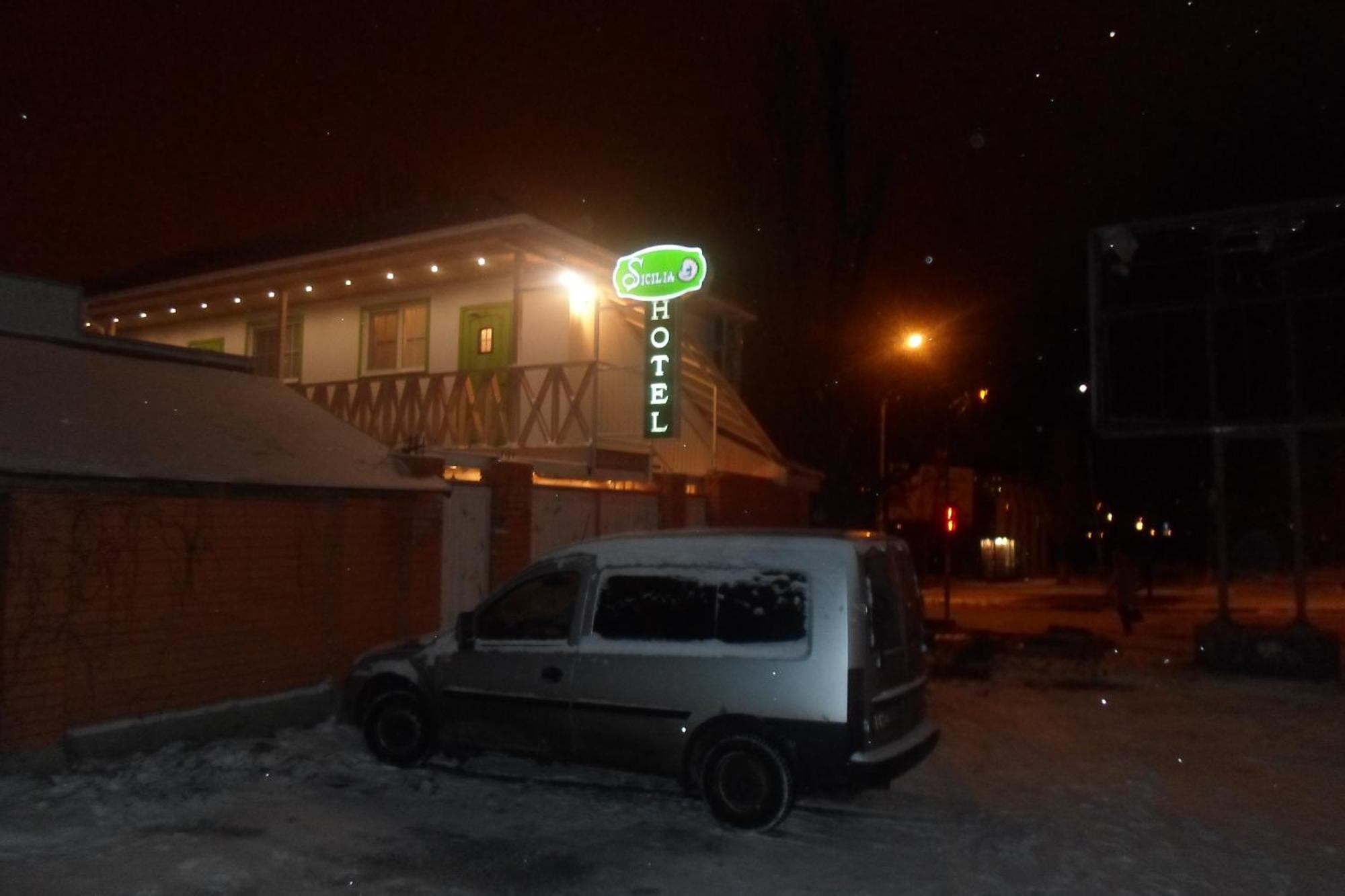 Hotel Sicilia Chornomorsk Buitenkant foto