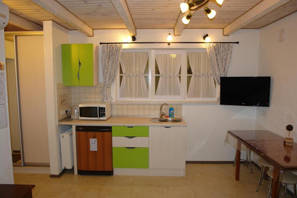 Hotel Sicilia Chornomorsk Kamer foto