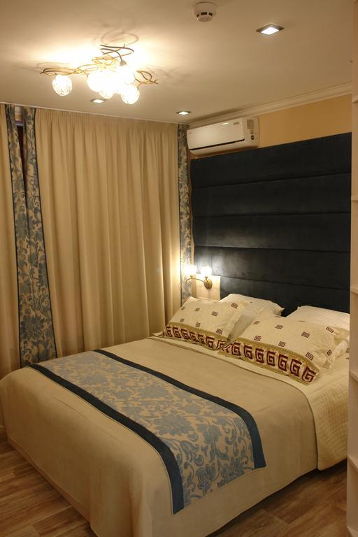 Hotel Sicilia Chornomorsk Buitenkant foto
